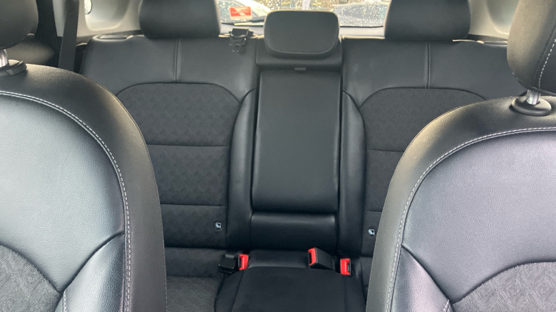 Kia Niro 1.6 GDi Hybrid 2 5dr DCT Hybrid Estate